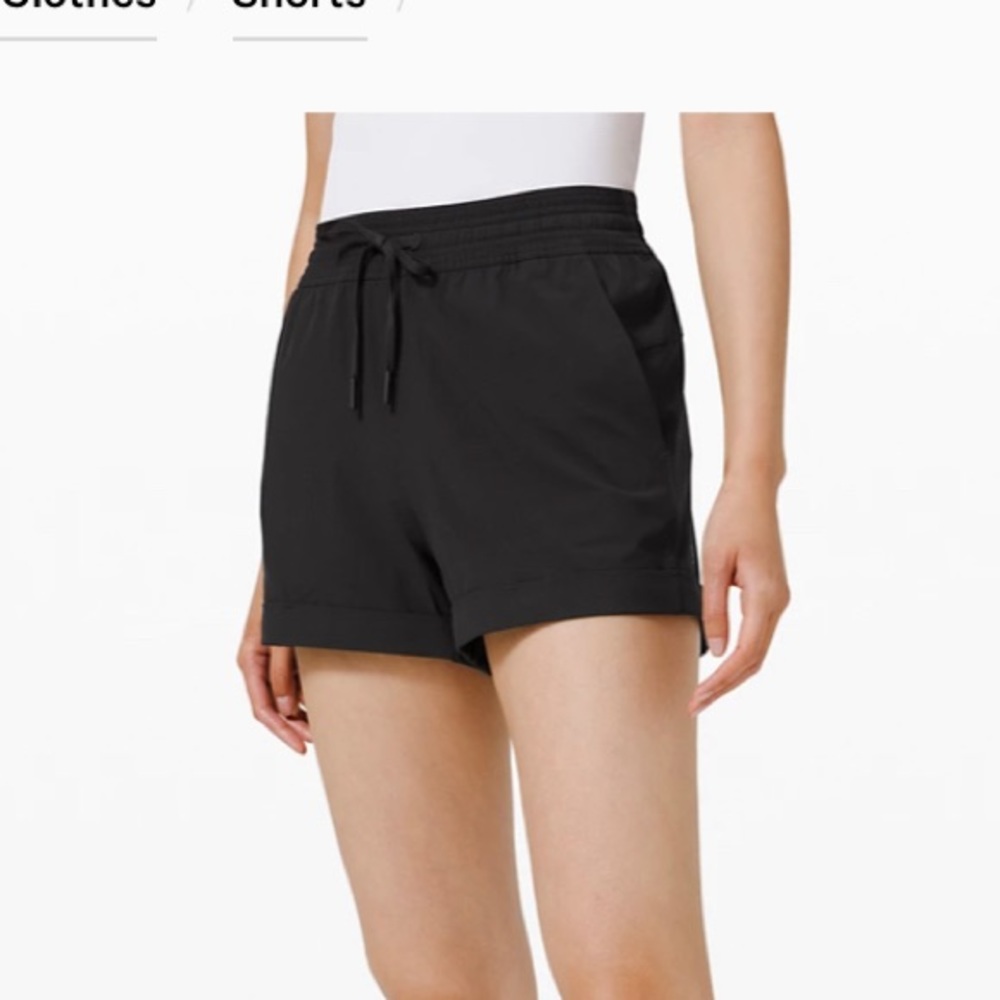 Spring Break Away Short 
4-way Stretch 3